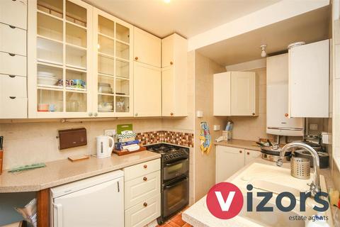 19 Abbey Road, Redditch, B97 4BL