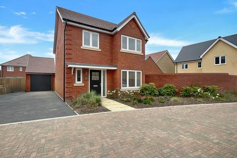 4 bedroom detached house for sale, Reed Meadow, Willow Park, Halstead, CO9