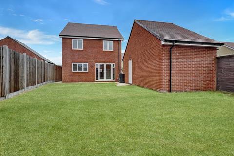 4 bedroom detached house for sale, Reed Meadow, Willow Park, Halstead, CO9