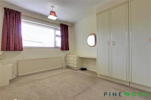 4 Chestnut Drive, Clowne, Chesterfield, S43 4JG