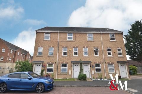 4 bedroom townhouse to rent, DRAKES AVENUE