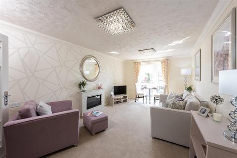 2 bedroom retirement property for sale, Colebrooke Lodge, Prices Lane, Reigate