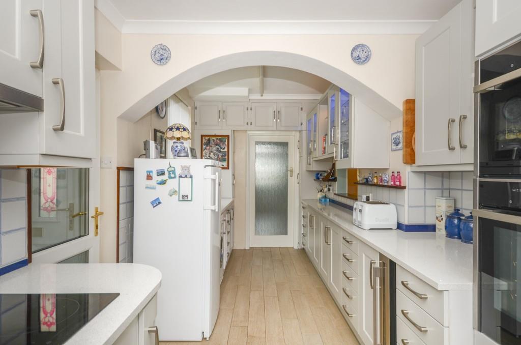 Kitchen.jpg