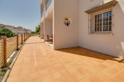 2 bedroom apartment, La Duquesa, Malaga, Spain