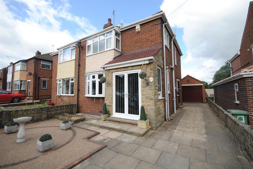 Lowther Grove, Garforth, Leeds 3 bed semidetached house for sale £