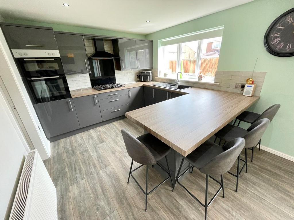 Kitchen diner