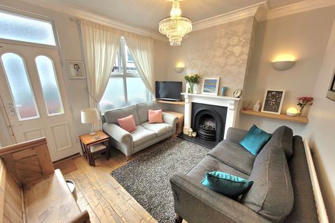 16 Coniston Road, Sheffield, S8 0UT