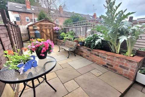 16 Coniston Road, Sheffield, S8 0UT