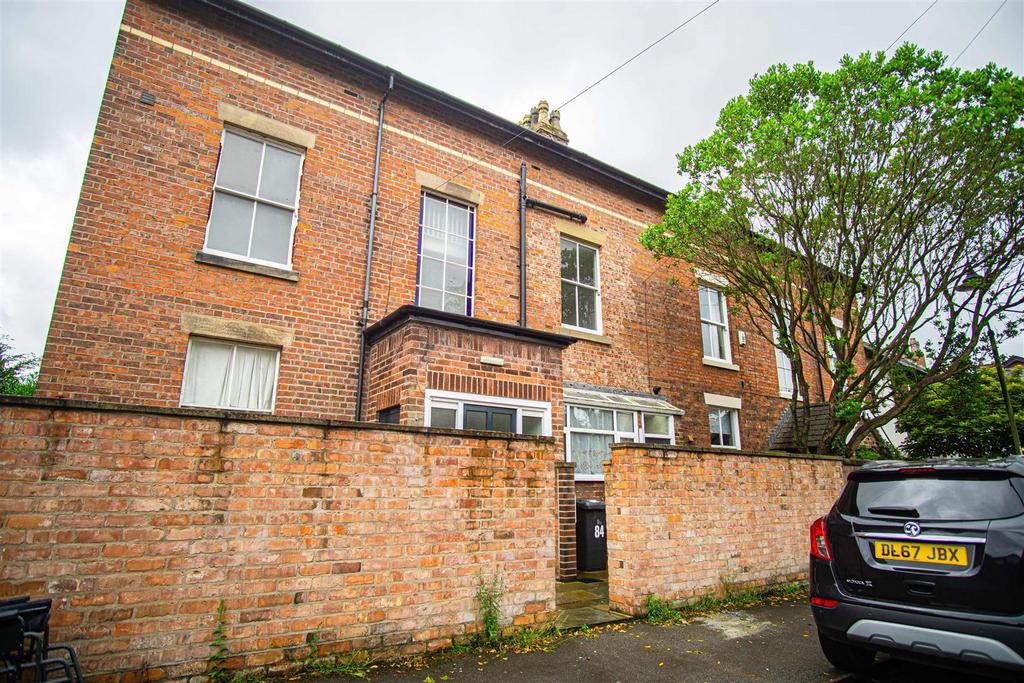 4Bed House to Let on Higher Bank Road, Fulwood, Preston 4 bed house