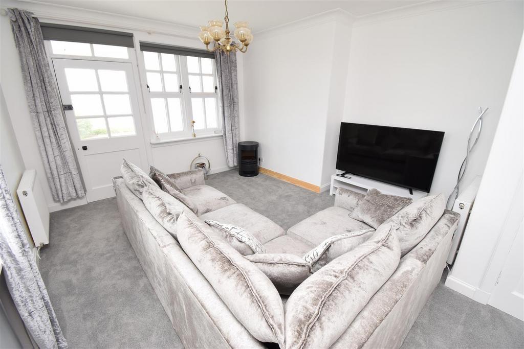 Sitting room.jpg