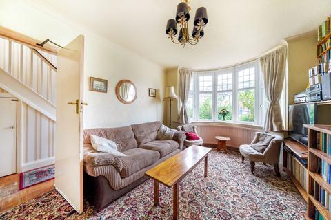 10 Cranleigh Gardens, Kingston Upon Thames, KT2 5TX
