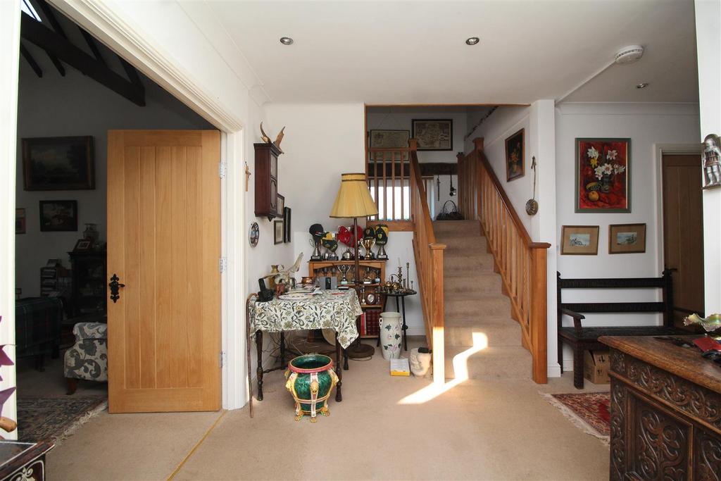 Eldernell Lane, Coates, Whittlesey. Peterborough 4 bed barn conversion