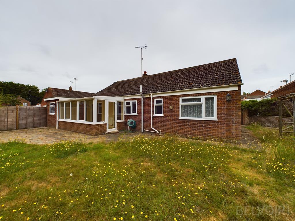 Jubilee Way, Swaffham, PE37 3 bed detached bungalow for sale £280,000