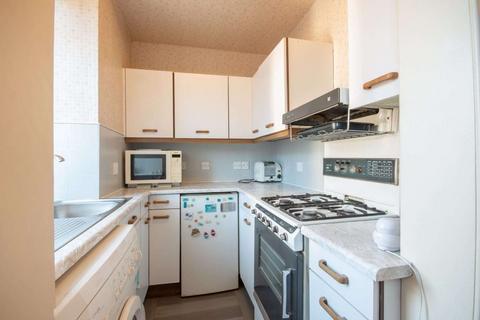 1 bedroom flat to rent, 2905L Parliament Street, Edinburgh, EH6 6EB