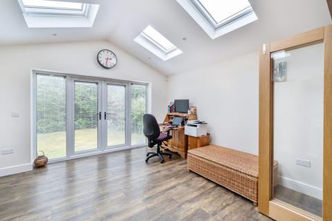 12 Rhododendron Close, Ascot, SL5 8PL