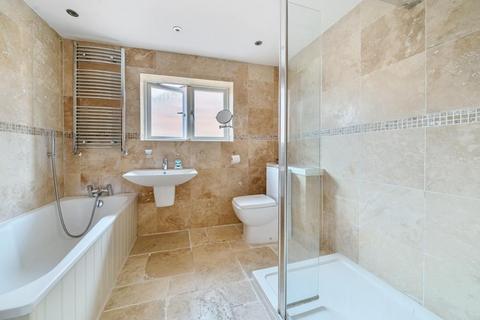 12 Rhododendron Close, Ascot, SL5 8PL