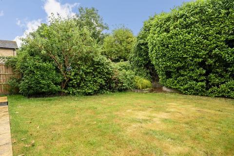12 Rhododendron Close, Ascot, SL5 8PL