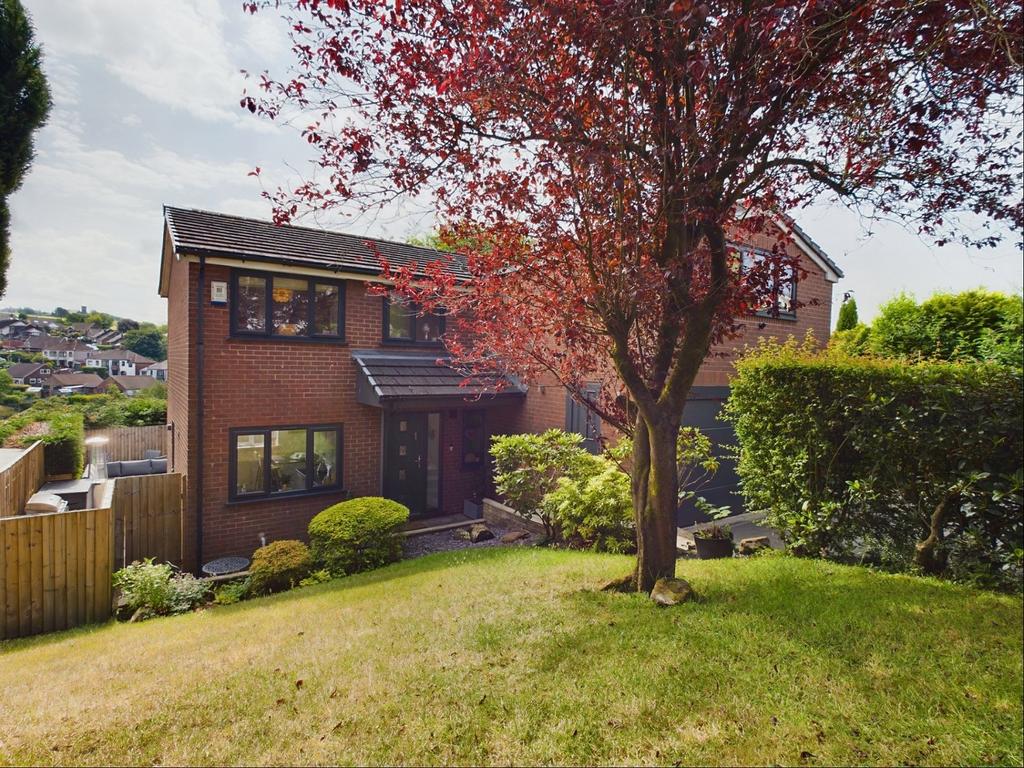 The Meadows, Grotton, Saddleworth 4 bed detached house for sale £450,000