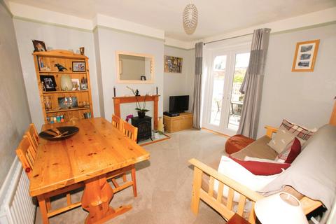 11 Lynton Road, Hythe, CT21 6DB