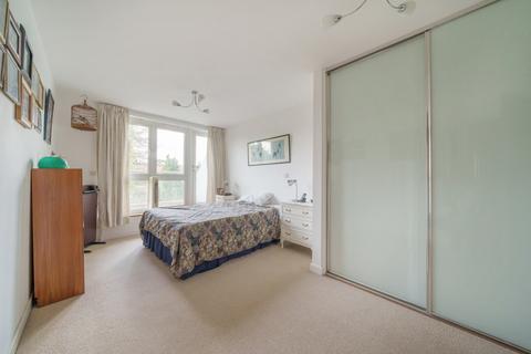 Flat 38, Park Heights Constitution Hill, Woking, GU22 7RT
