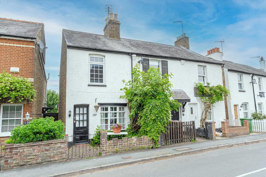 Herkomer Road, Bushey 2 bed end of terrace house for sale £395,000