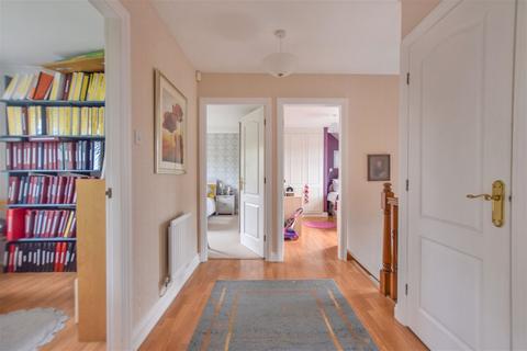 1 Mersham Court, Widnes, WA8 9AT