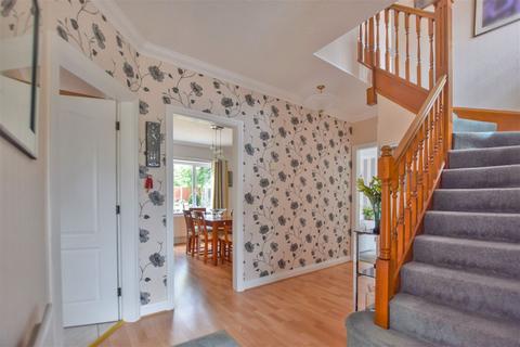 1 Mersham Court, Widnes, WA8 9AT