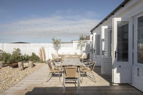 32 Coast Drive, Lydd On Sea, Romney Marsh, TN29 9NL