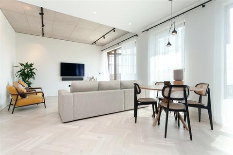 2 bedroom apartment to rent, Andrews Road, London, E8