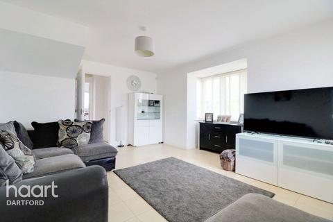 68 Ellingham View, Dartford, DA1 5SZ