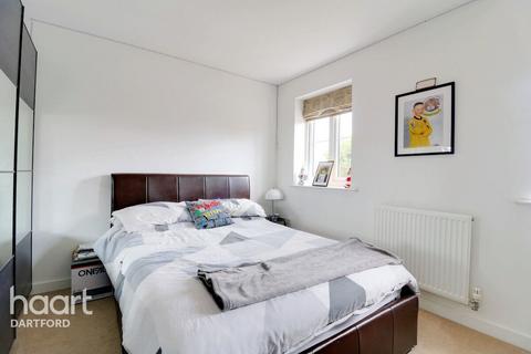 68 Ellingham View, Dartford, DA1 5SZ