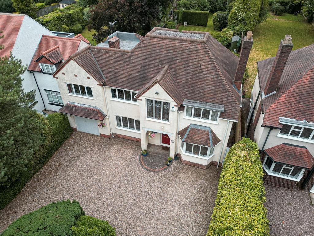 Walsall Road, Four Oaks, Sutton... 4 bed detached house £935,000