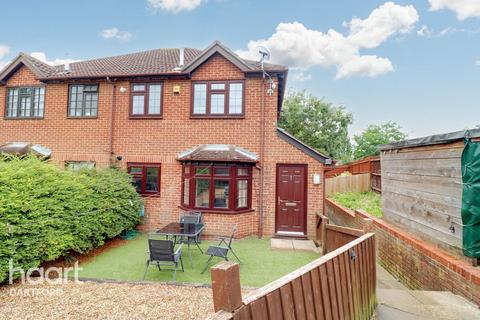 61 Blackmans Close, Dartford, DA1 2QJ
