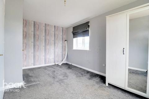 61 Blackmans Close, Dartford, DA1 2QJ