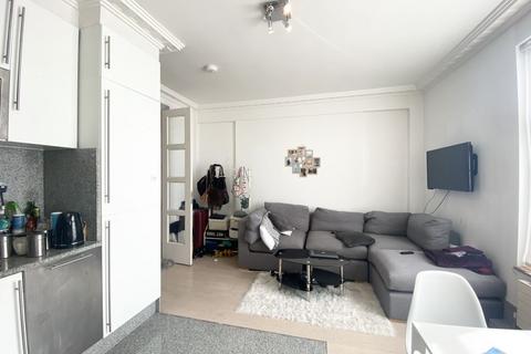1 bedroom flat for sale, Hallam Street, Regents Park, London W1W