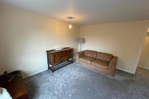 2 bedroom flat to rent, The Worcestershire  Droitwich  WR9 8DW