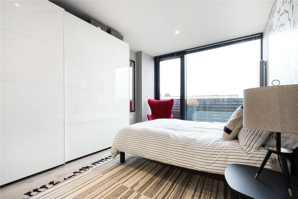 Apartment in London - View 4