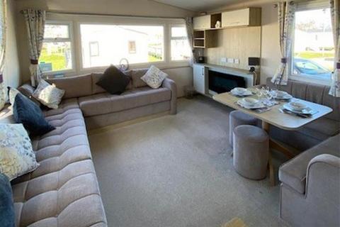 3 bedroom lodge for sale, Mersea Island Holiday Park Colchester, Essex CO5