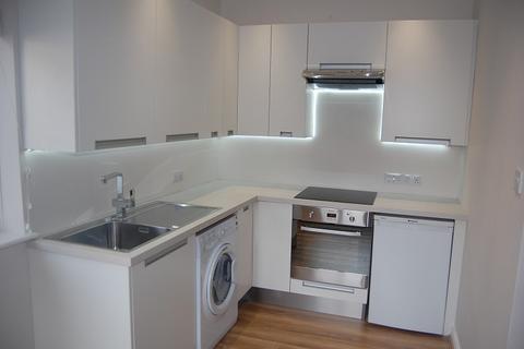 1 bedroom flat to rent, 14 Saint Stephens Avenue,  London, W12