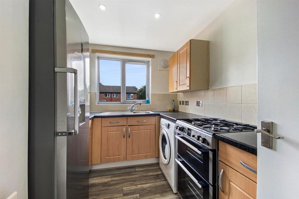 Tanyard Close, Tile Hill, Coventry 1 bed apartment £700 pcm (£162 pw)