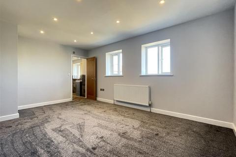 18a West End View, Cayton, Scarborough, YO11 3SP