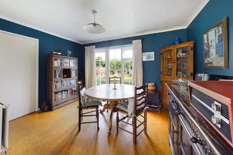 28 Lantree Crescent, Trumpington, Cambridge, CB2 9NJ
