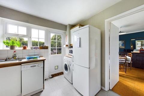 28 Lantree Crescent, Trumpington, Cambridge, CB2 9NJ