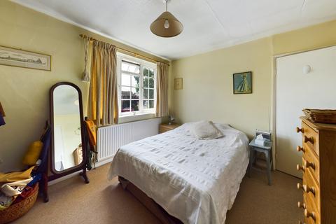 28 Lantree Crescent, Trumpington, Cambridge, CB2 9NJ