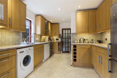 40 Mount Park, Carshalton, SM5 4PS