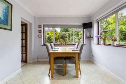 40 Mount Park, Carshalton, SM5 4PS