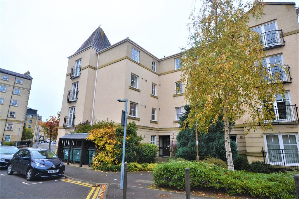 Huntingdon Place, Edinburgh, EH7 2 bed flat £1,200 pcm (£277 pw)