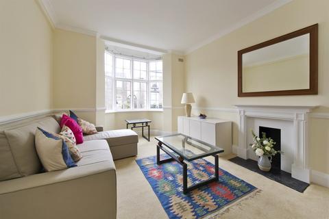 Flat 15, Pembroke Court South Edwardes Square, London, W8 6HN