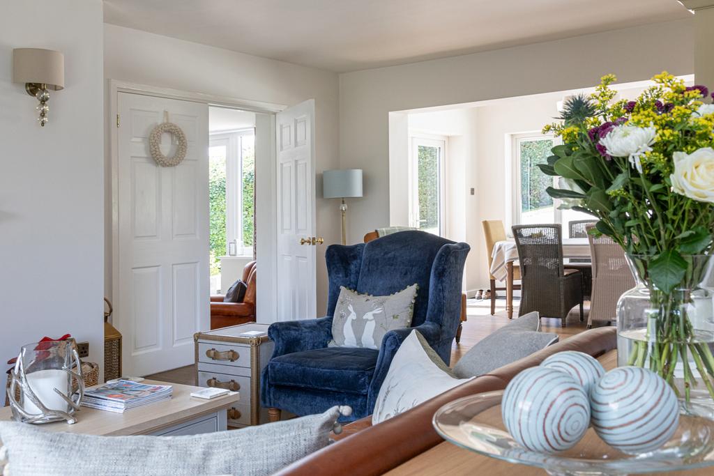 Little Cheverell, 40 Painshawfield Road, Stocksfield, Northumberland
