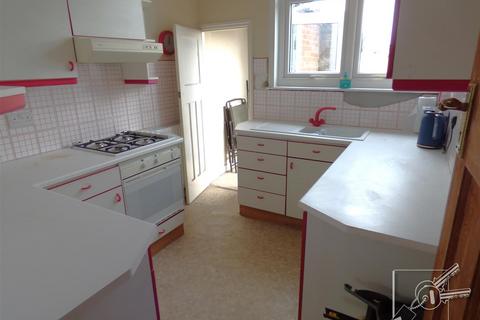 12 Ascot Road, Gravesend, DA12 5AL
